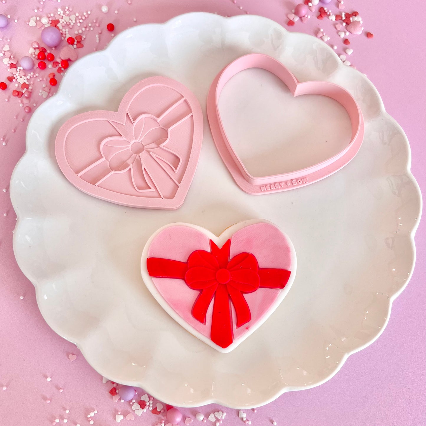 HEART BOW - MULTI POP EMBOSSER AND CUTTER