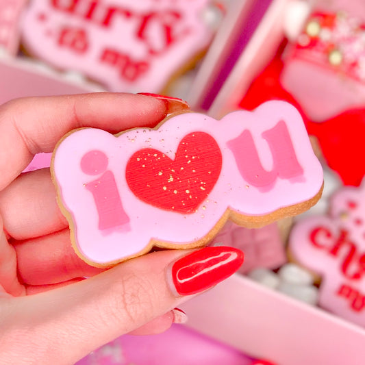 I LOVE U HEART - RAISED EMBOSSER