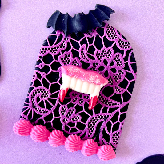 LACE - RAISED EMBOSSER