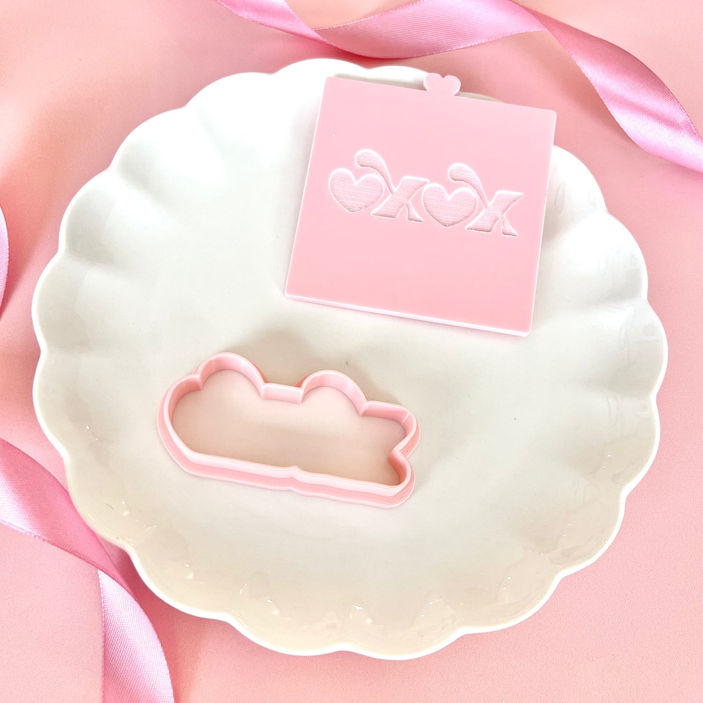 XOXO - RAISED EMBOSSER