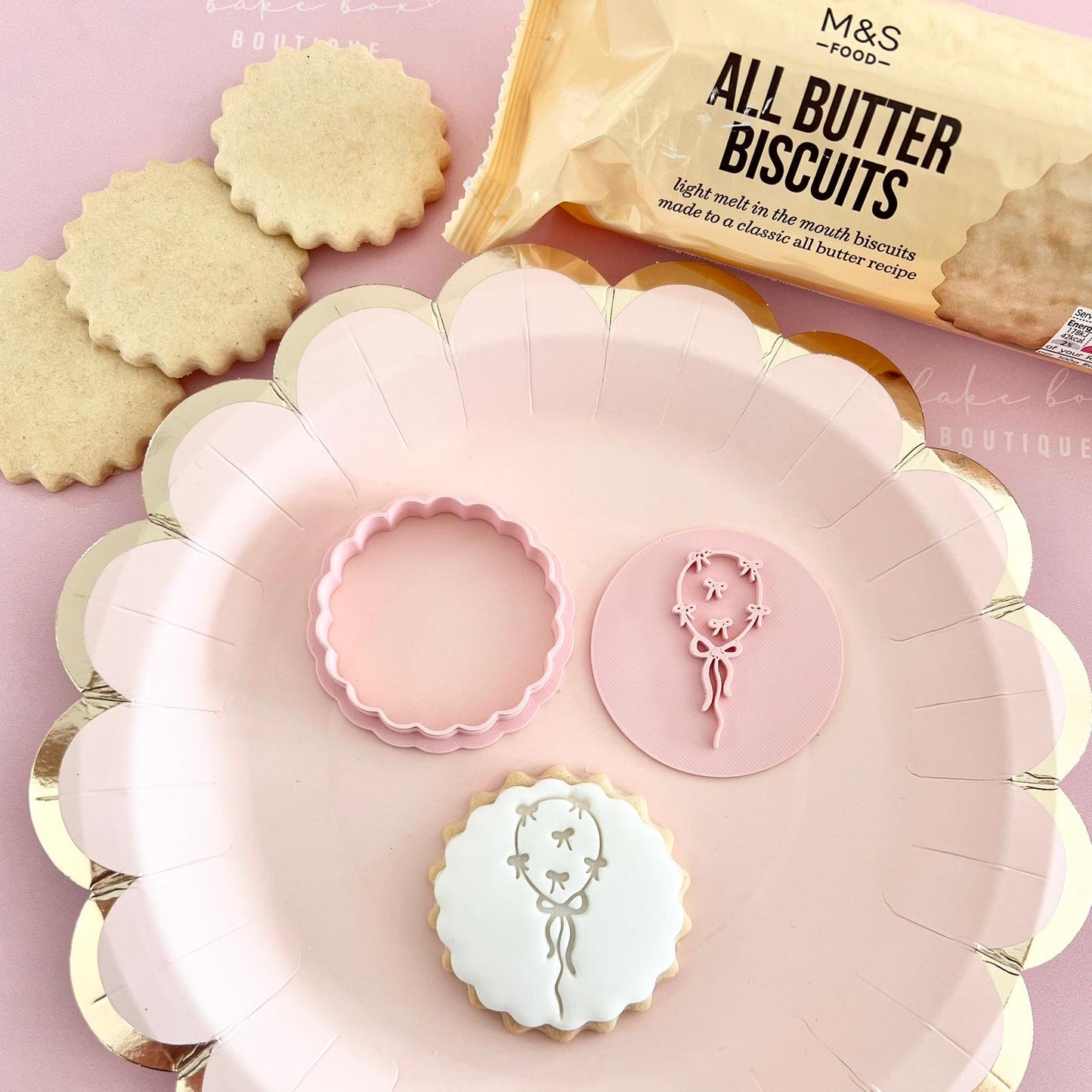 BOW BALLOON STAMP