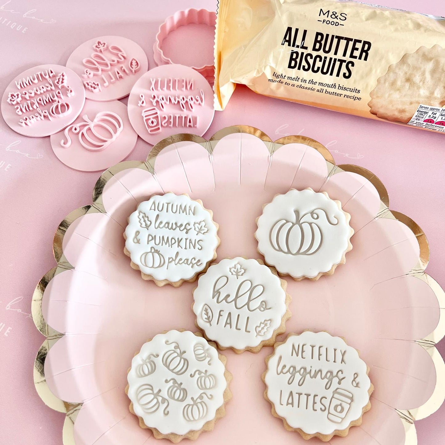 AUTUMN LEAVES & PUMPKINS PLEASE STAMP