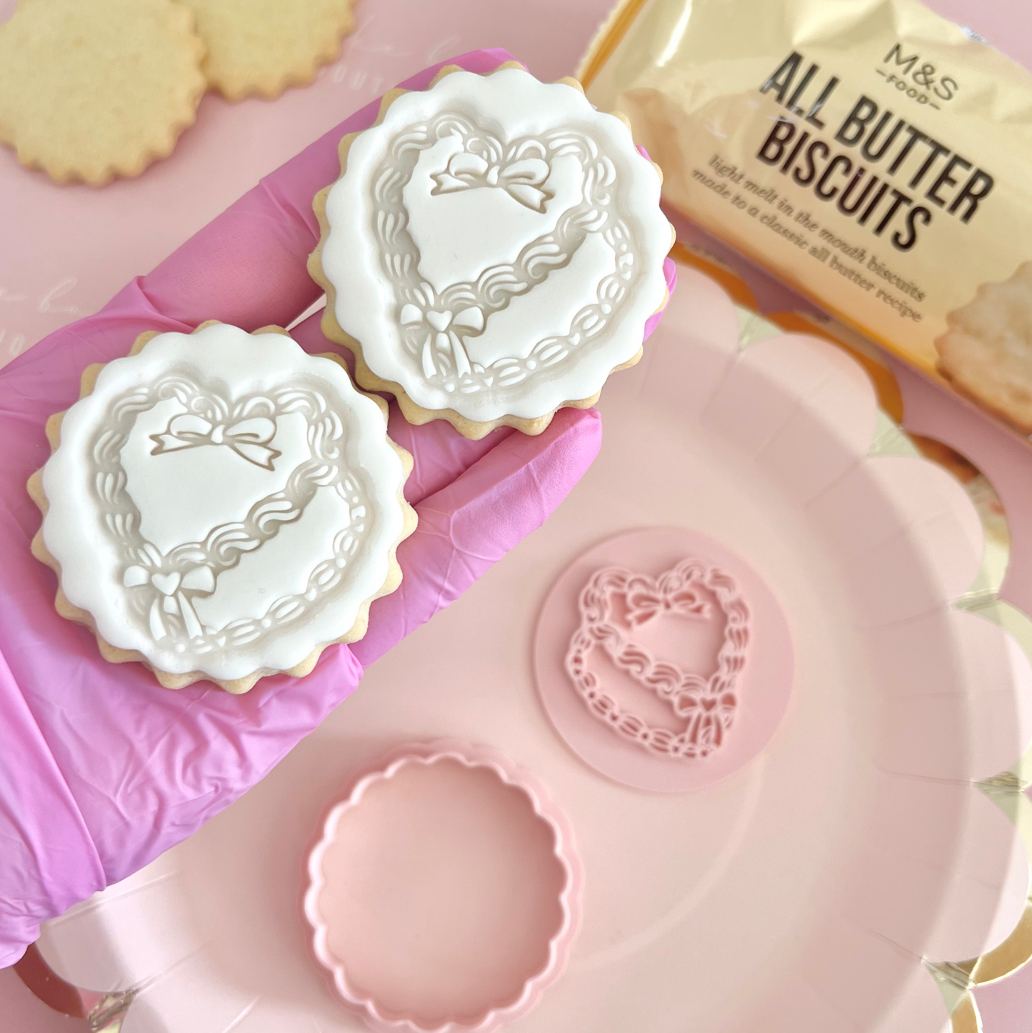 HEART LAMBETH CAKE - STAMP