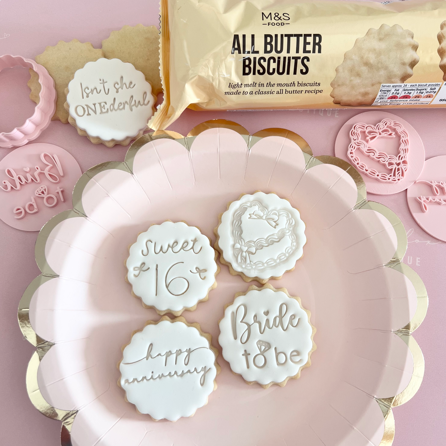HEART LAMBETH CAKE - STAMP