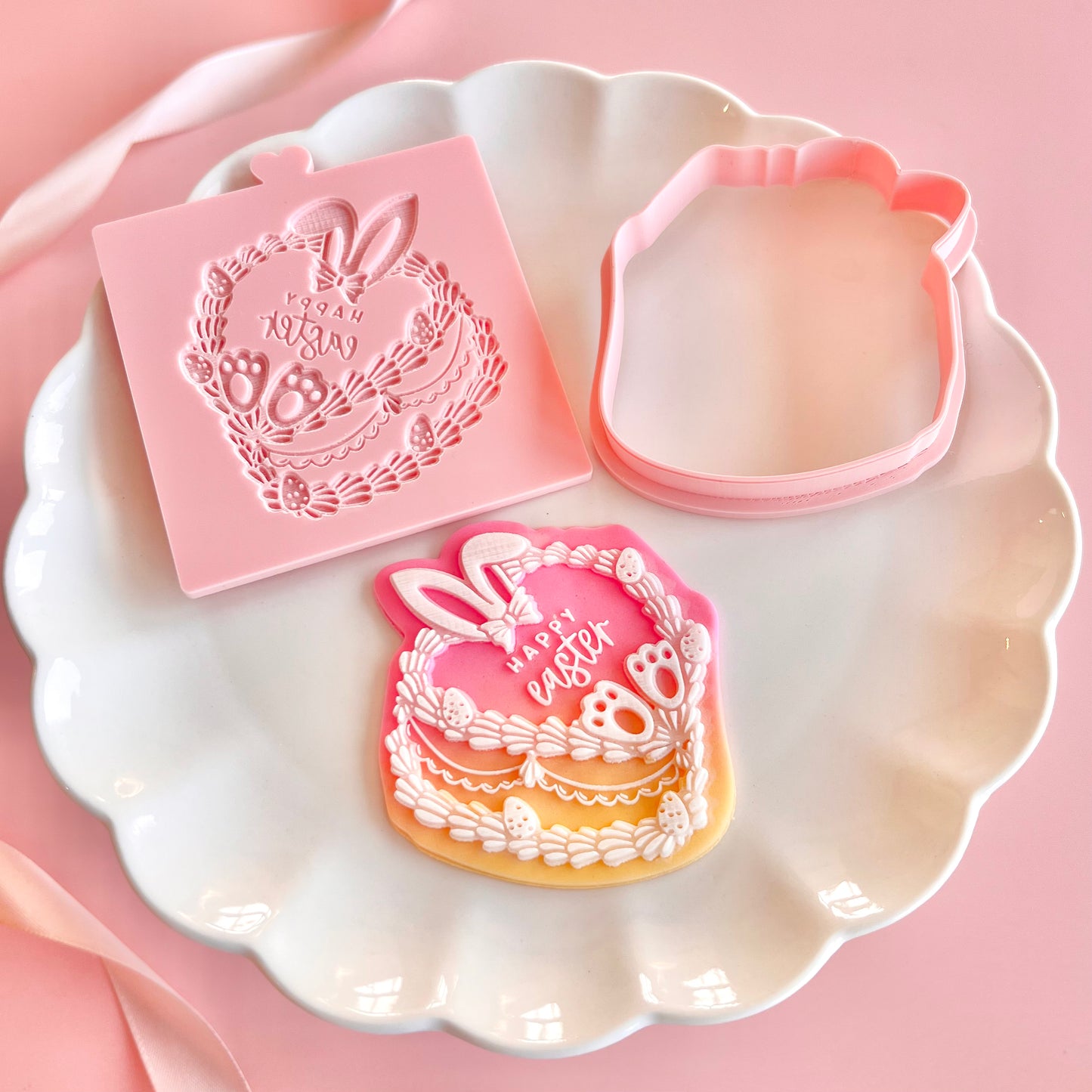 EASTER LAMBETH CAKE - RAISED EMBOSSER