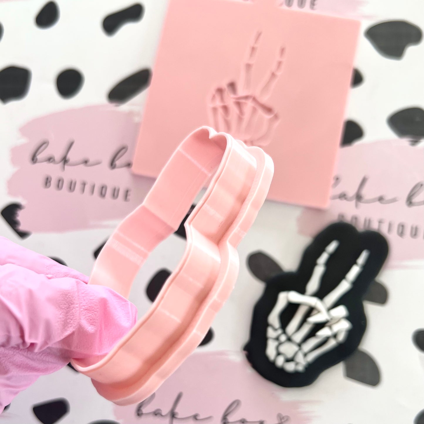 SKELETON HAND PEACE - RAISED EMBOSSER