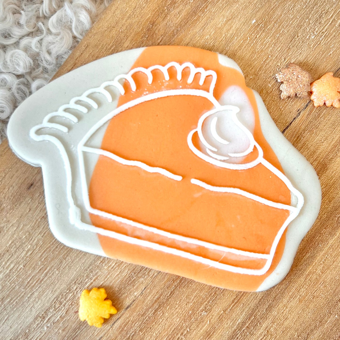 PUMPKIN PIE - RAISED EMBOSSER
