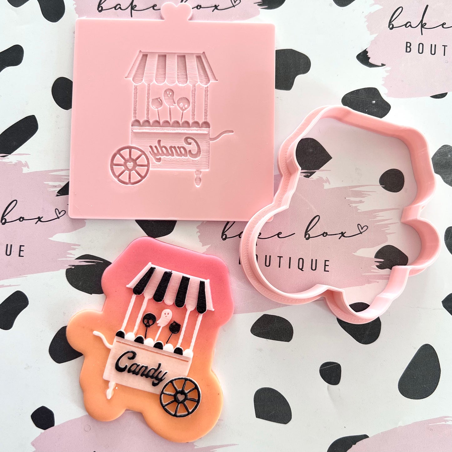 HALLOWEEN CANDY CART - RAISED EMBOSSER
