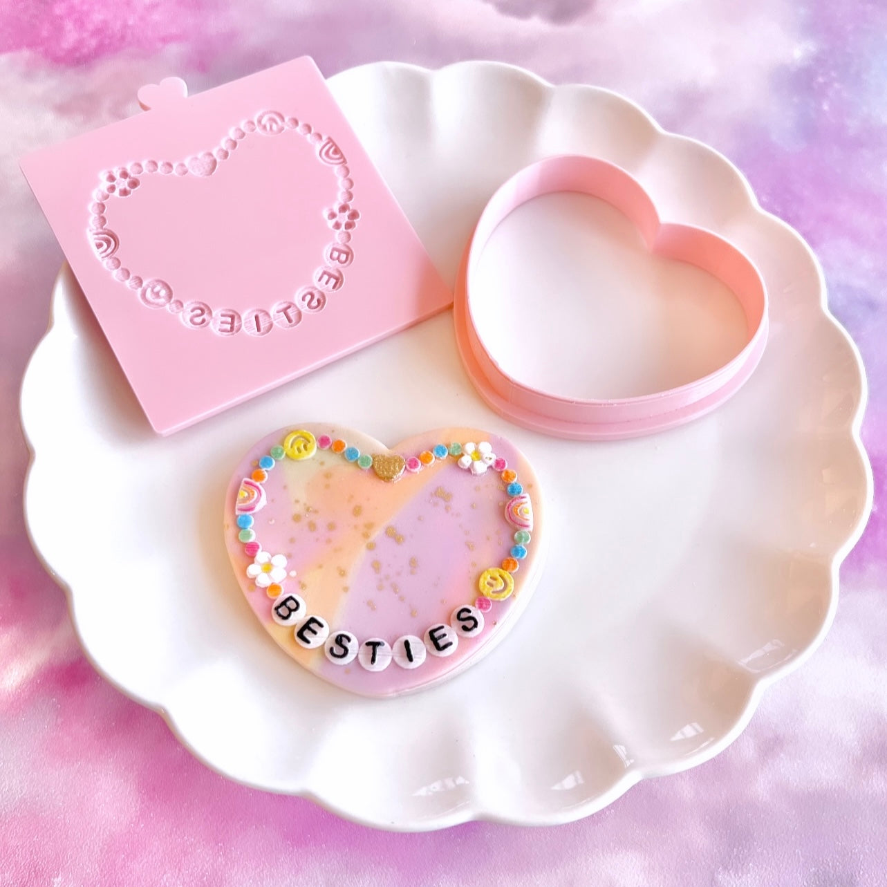 BESTIES FRIENDSHIP BRACELET - RAISED EMBOSSER