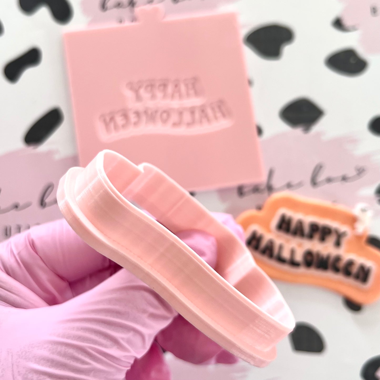 HAPPY HALLOWEEN - RAISED EMBOSSER