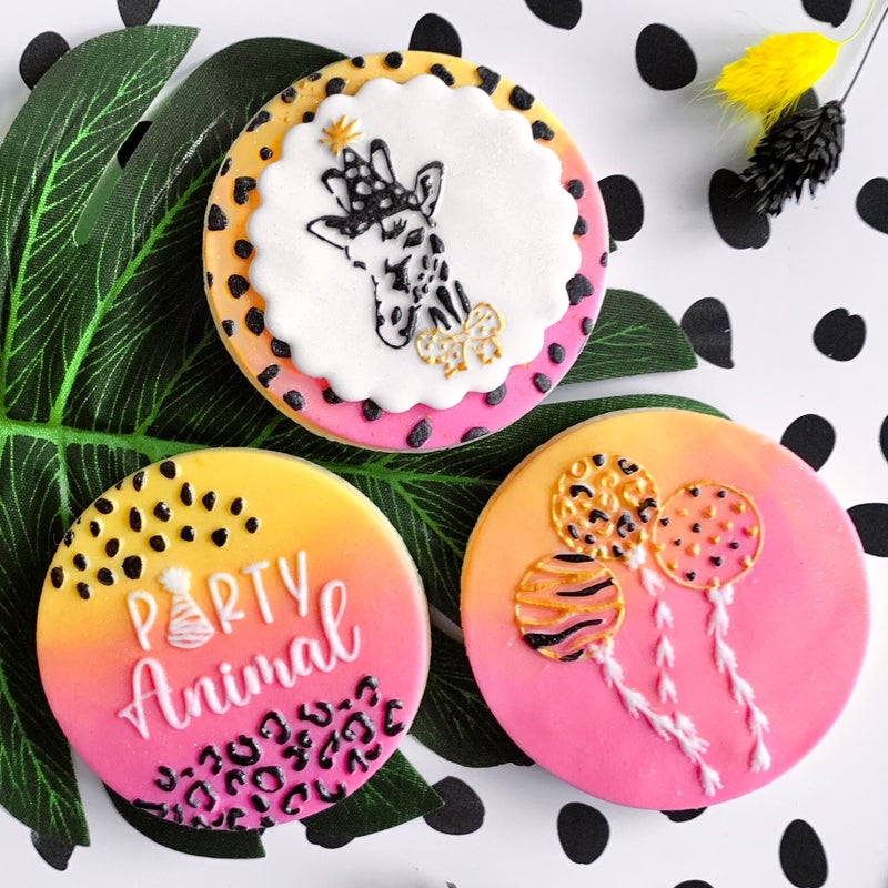 ANIMAL PRINT BALLOONS - RAISED EMBOSSER