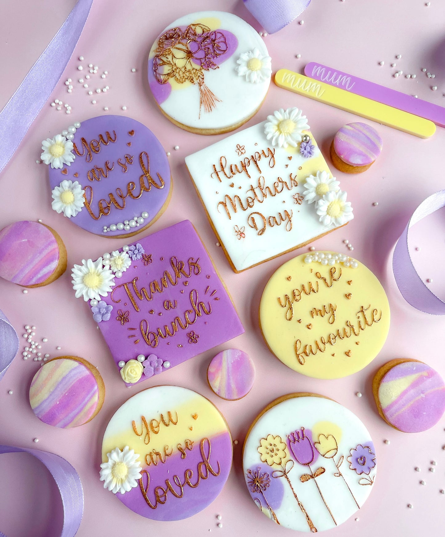 FLOWERS - RAISED EMBOSSER