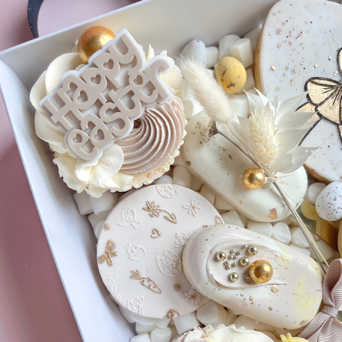 HAPPY EASTER CHARM TOPPERS