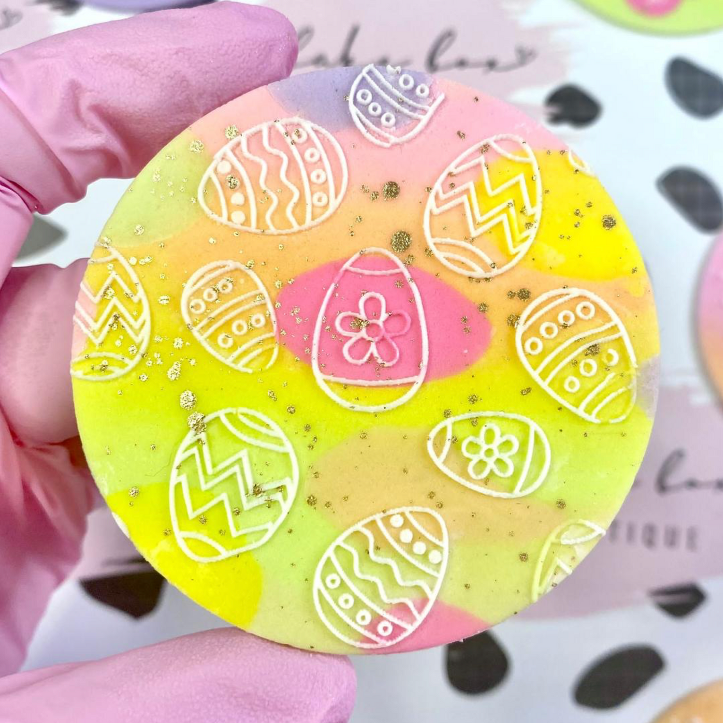 EASTER EGG PATTERN - RAISED EMBOSSER