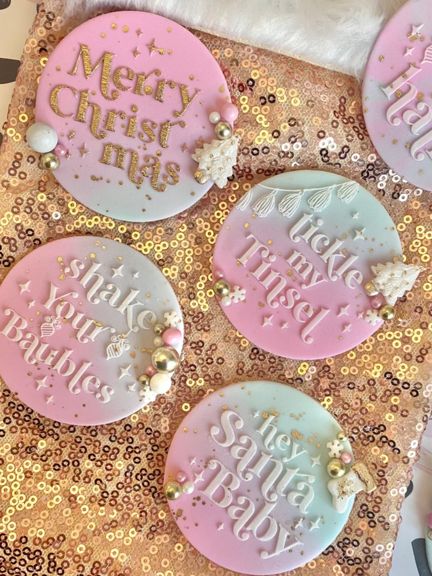 MERRY CHRISTMAS - RAISED EMBOSSER