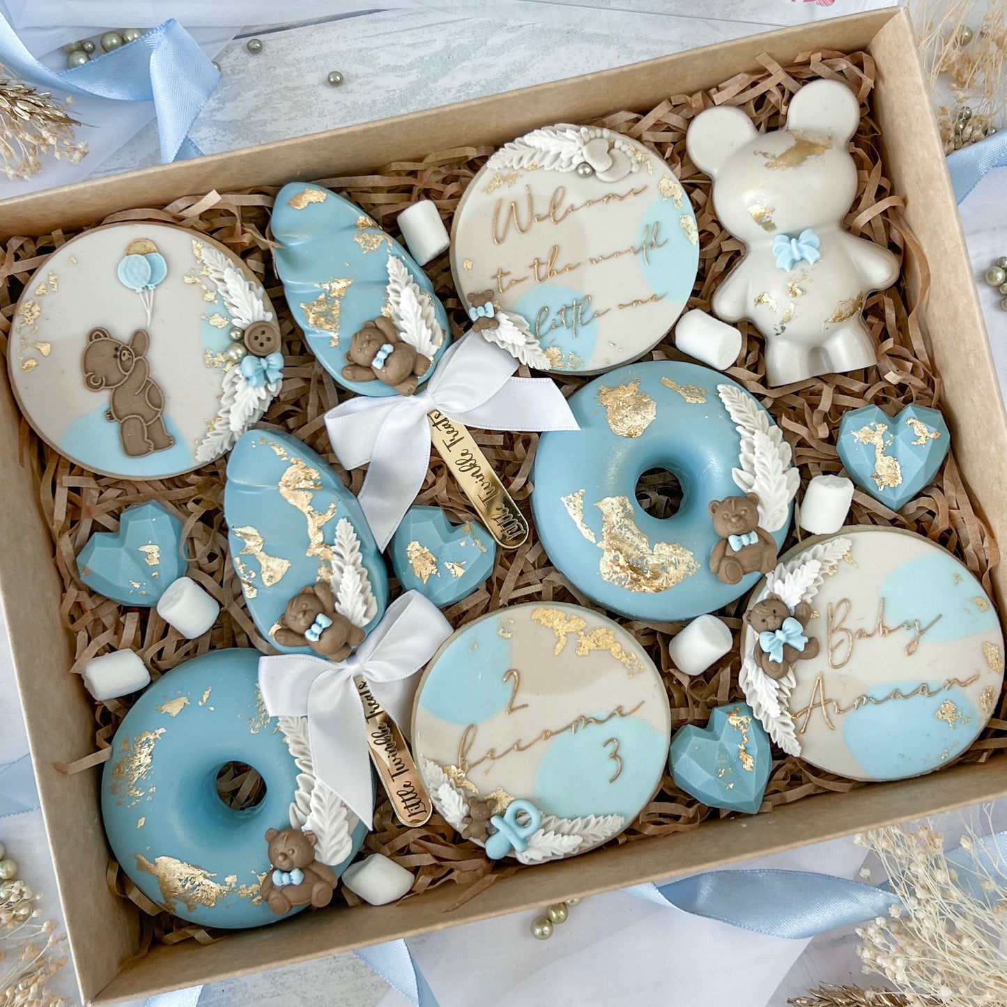 BEAR WITH BALLOONS - DOUBLE POP - RAISED EMBOSSER