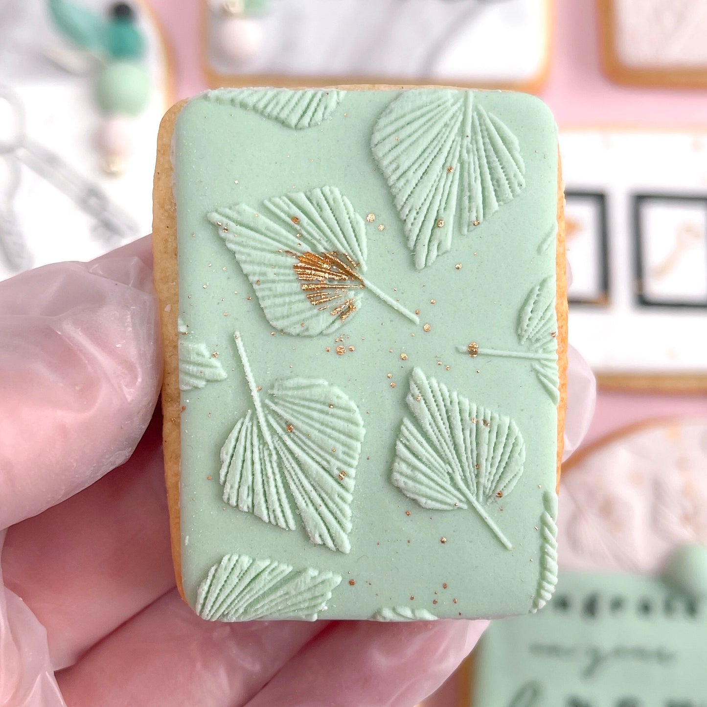 PALM SPEAR PATTERN TEXTURE- RAISED EMBOSSER