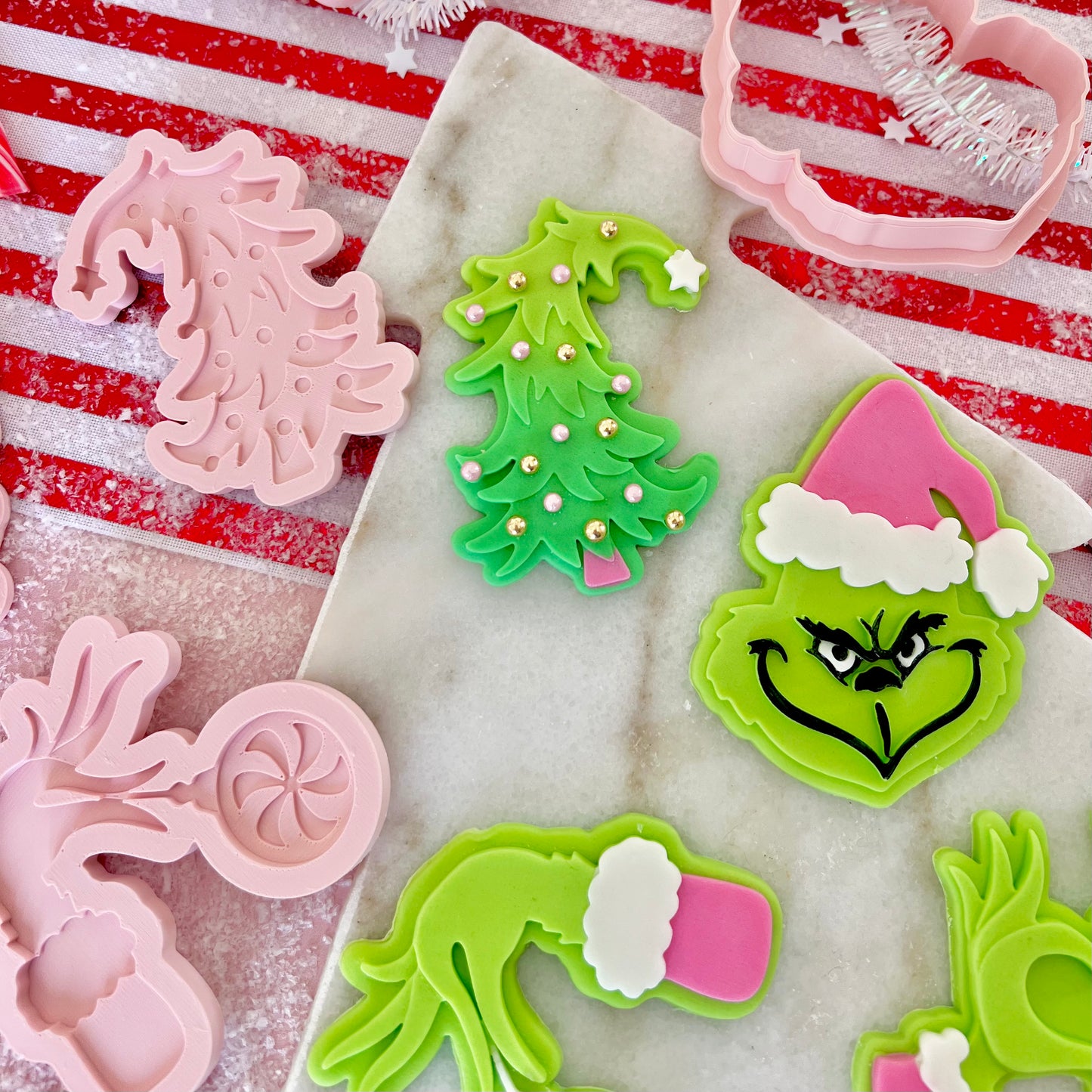 GRINCH CHRISTMAS TREE - MULTI POP EMBOSSER AND CUTTER