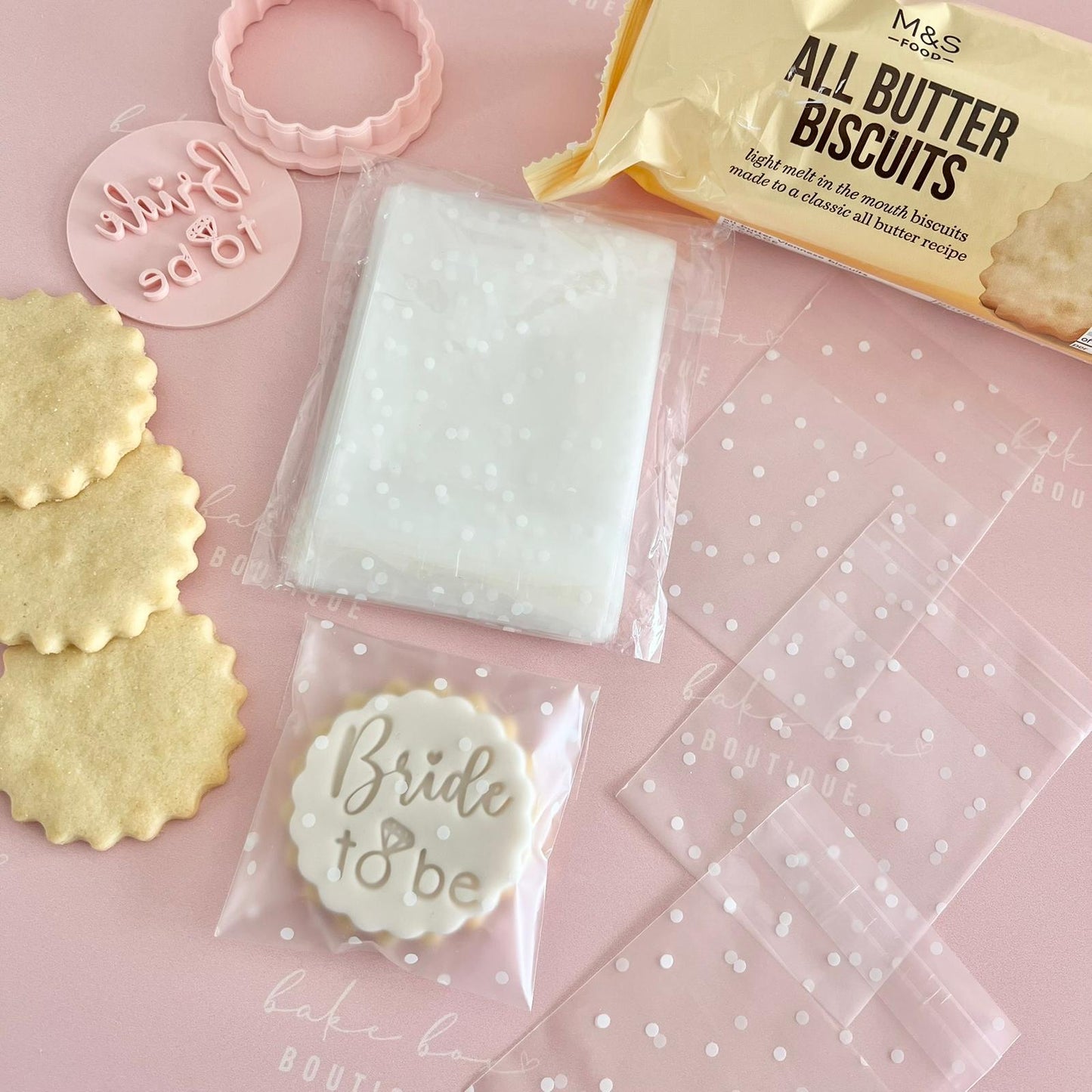 SMALL CLEAR BAGS - PERFECT FOR M&S BISCUITS