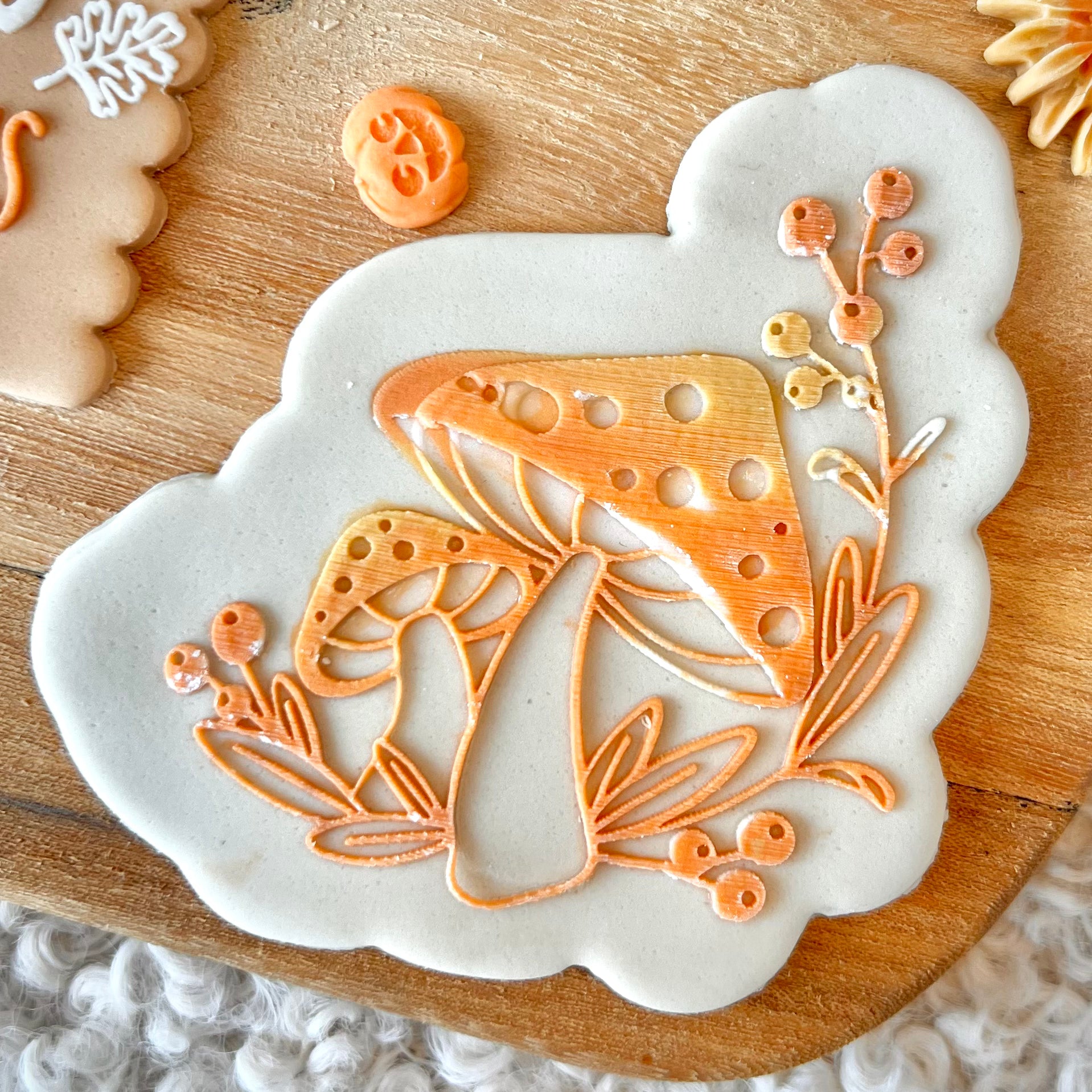 TOADSTOOLS - RAISED EMBOSSER – Bake Box Boutique