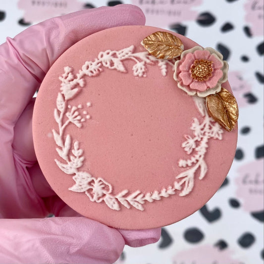 FLORAL WREATH - RAISED EMBOSSER