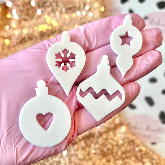SET OF 4 BAUBLES - CHARM TOPPER