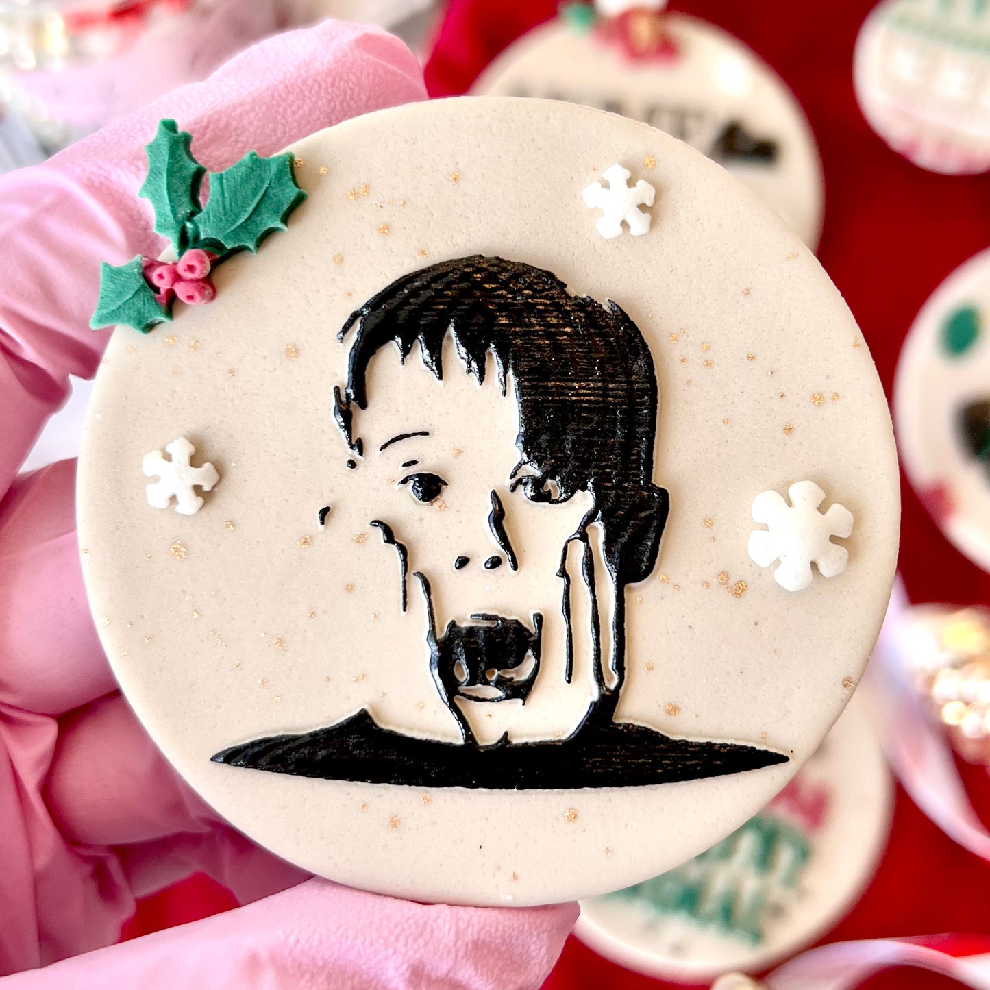 KEVIN HOME ALONE - RAISED EMBOSSER