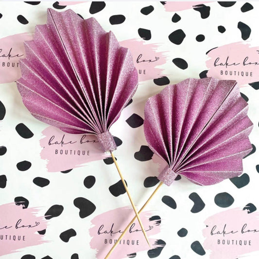 METALLIC PINK PALM SPEARS