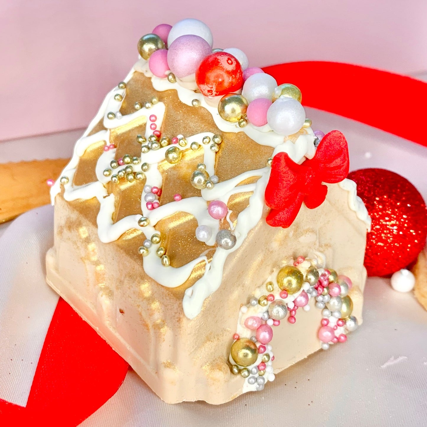 GINGERBREAD HOUSE MOULD
