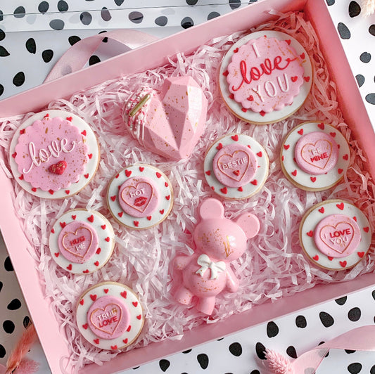 6-IN-1 MINI LOVE HEARTS - EMBOSSER SET